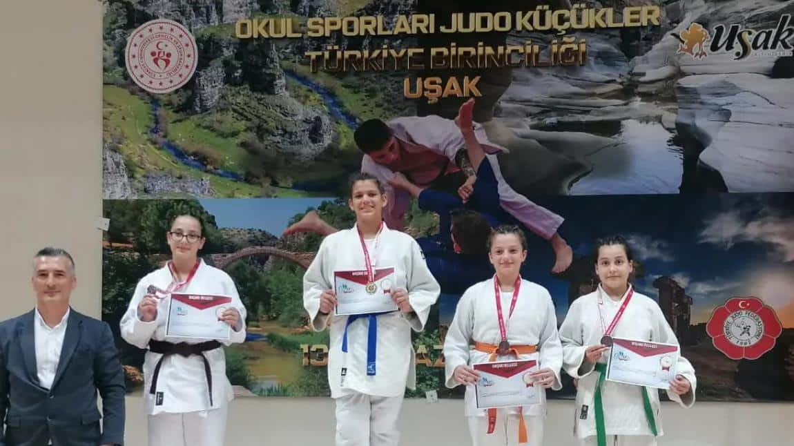 Hira KILKIŞ Judo +57 kg Türkiye Şampiyonu Oldu