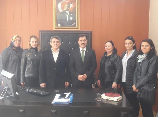 OAB Yönetimi ve Okul Müdürümüz Ilce Milli Eğitim Müdürümüz Isa DİLEK Bey´i ziyaret etti.