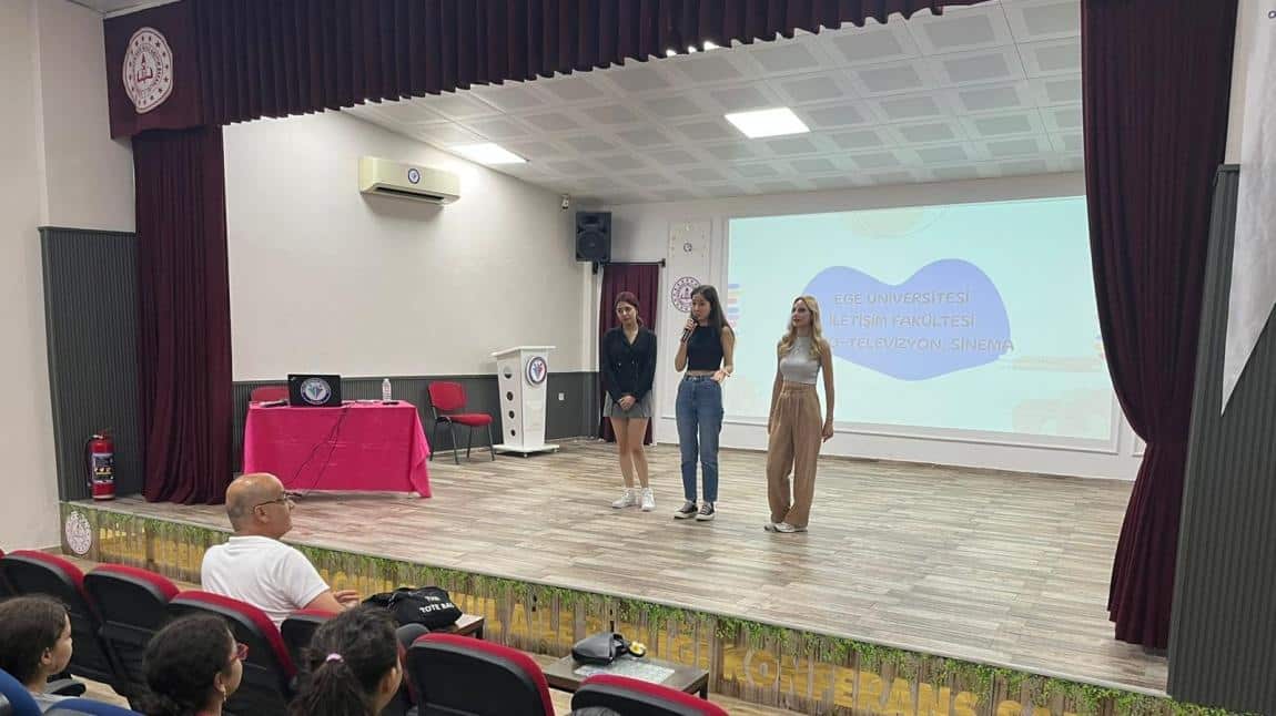 Ege Üniversitesi öğrencilerinden sinema etkinliği